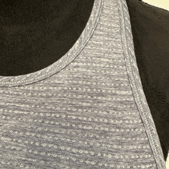 Lululemon Tank Top Grey - Picture 4 of 6
